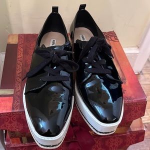 Karl Lagerfeld platform mocassins, size 9